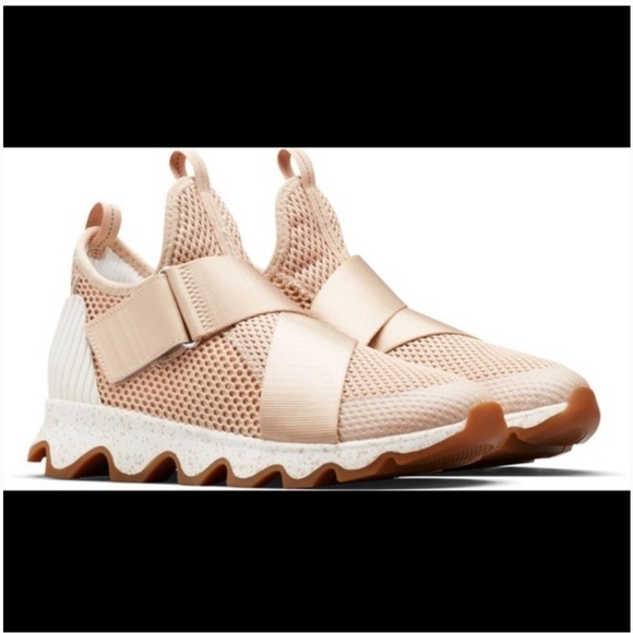 Sorel Shoes - Sorel Kinetic Sneak size 10 neutral beige like new